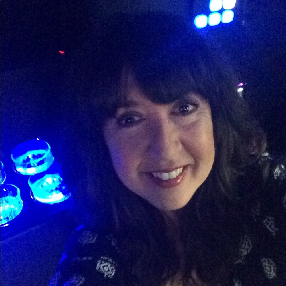 Meet your Posher, Shari